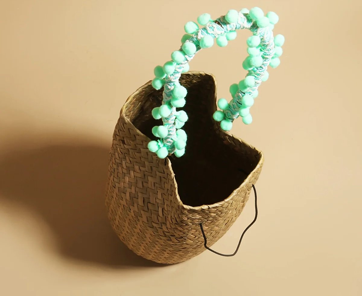 JNIJLI Bohemian Vacation Tassel Woven Bucket Bag - Vintage Green Paper Handbag with Fixed Shoulder Strap, Beaded Detail, and Decorative Tassel for Beach, Wedding, Outing, and Casual Outfits, Beach Bag, Wedding Accessory, Retr