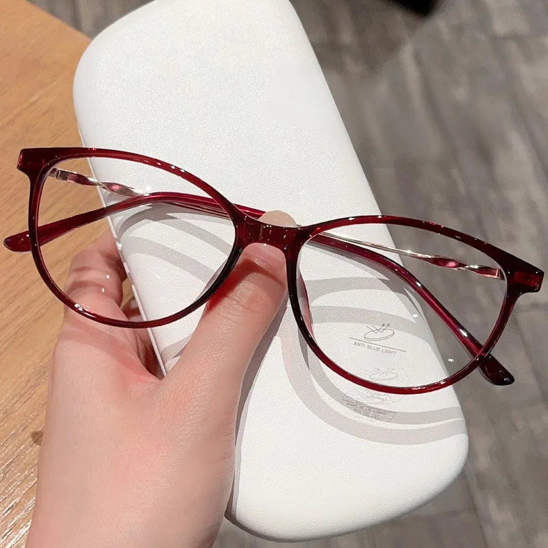 Nueva moda Retro gafas de ojo de gato ultraligeras TR90 gafas transparentes gafas graduadas ópticas montura de mujer 210544