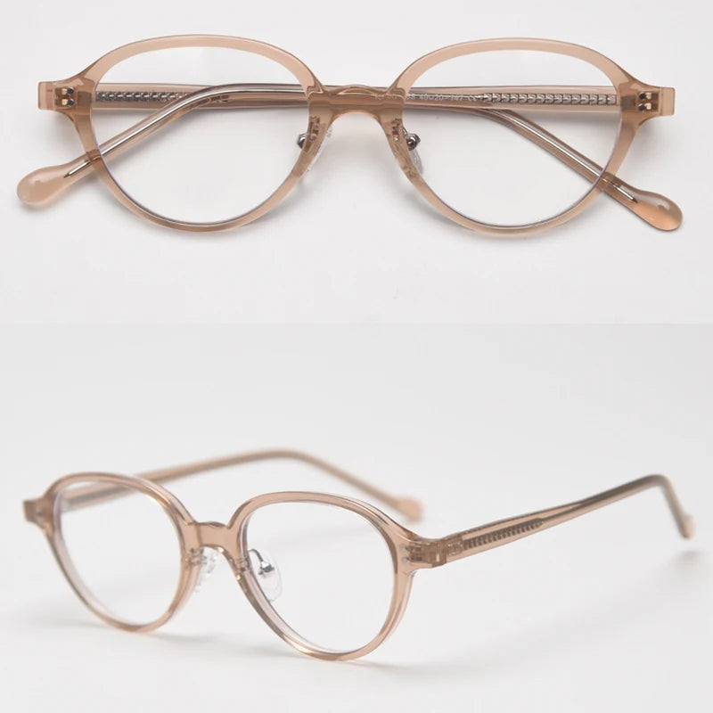 Lumo 06 – Montura ovalada minimalista en TR90 y acetato. Versatilidad sin esfuerzo. Diseño limpio y funcional, perfecta para quienes valoran lo simple y duradero. Su estructura combina ace