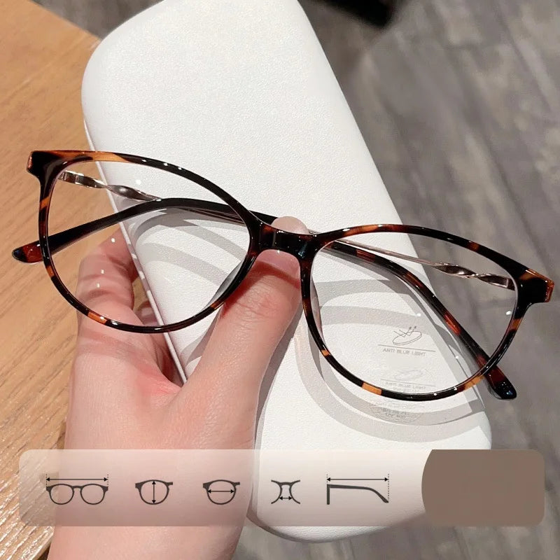 Nueva moda Retro gafas de ojo de gato ultraligeras TR90 gafas transparentes gafas graduadas ópticas montura de mujer 210544