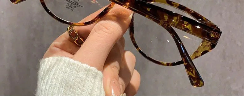 ZIROSAT 81059 New anti blue  Ultralight  TR90 Myopia Glasses Retro Square Optical Prescription Eyeglasses Frame For Men Or Women